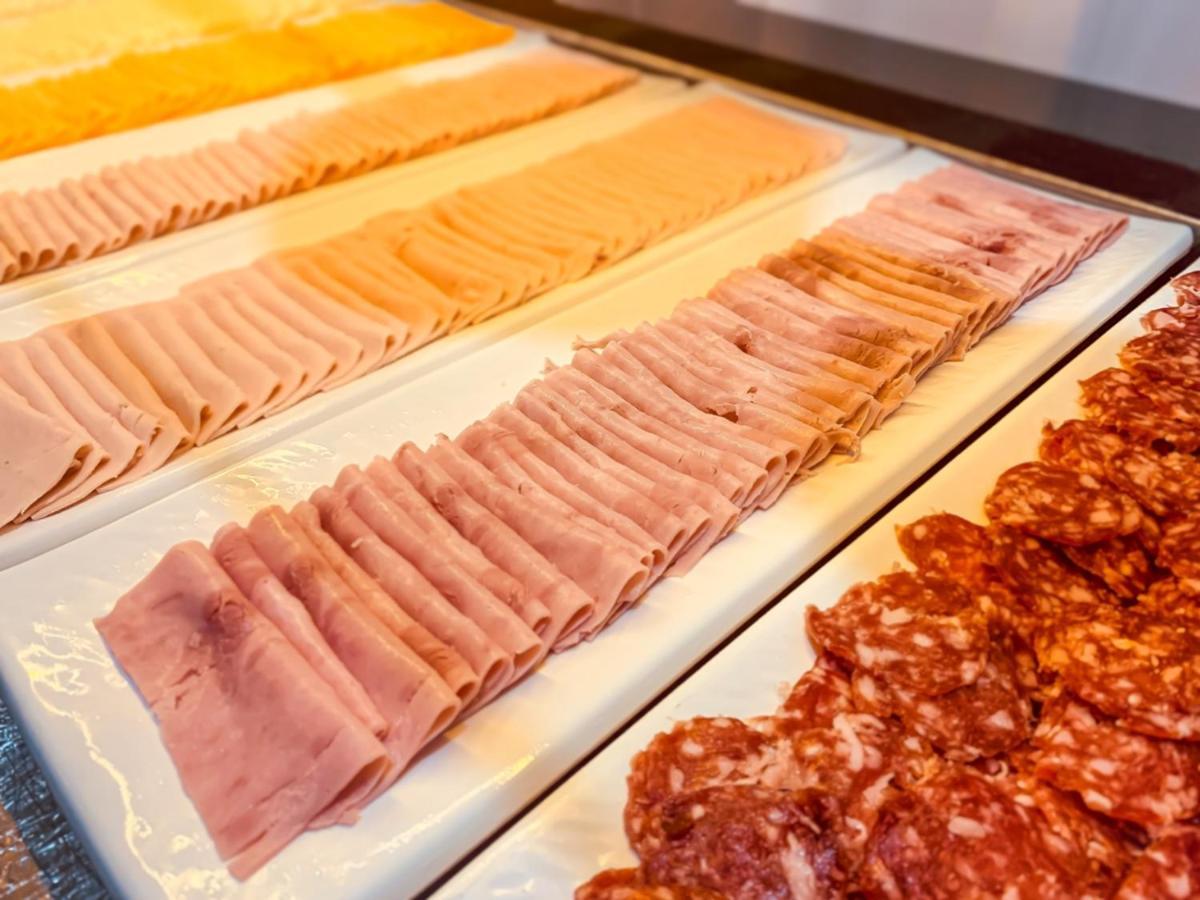 Ouro Minas Hotel Belo Horizonte, Dolce By Wyndham Екстер'єр фото Turkey and ham
