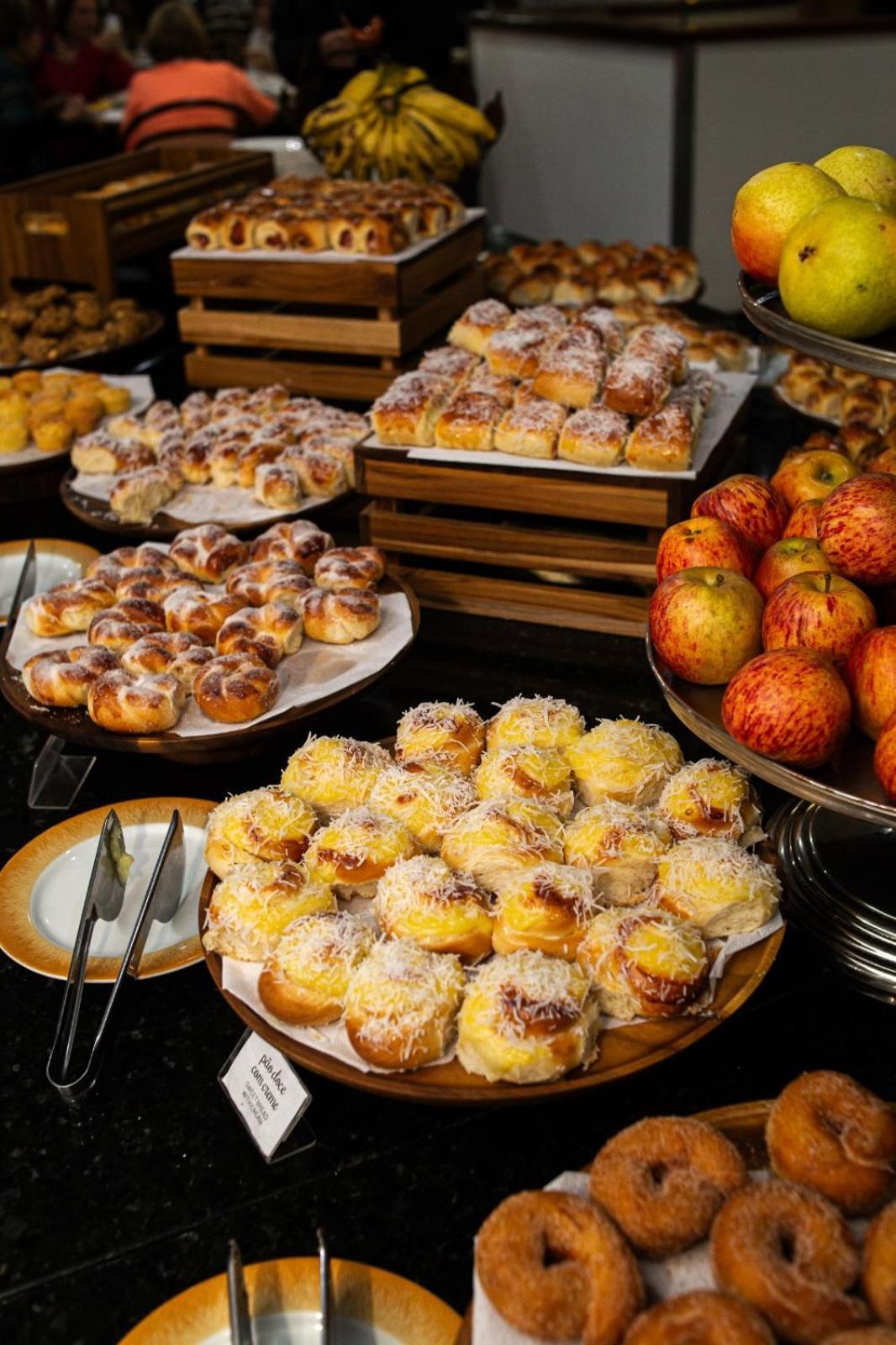 Ouro Minas Hotel Belo Horizonte, Dolce By Wyndham Екстер'єр фото Hot cross buns
